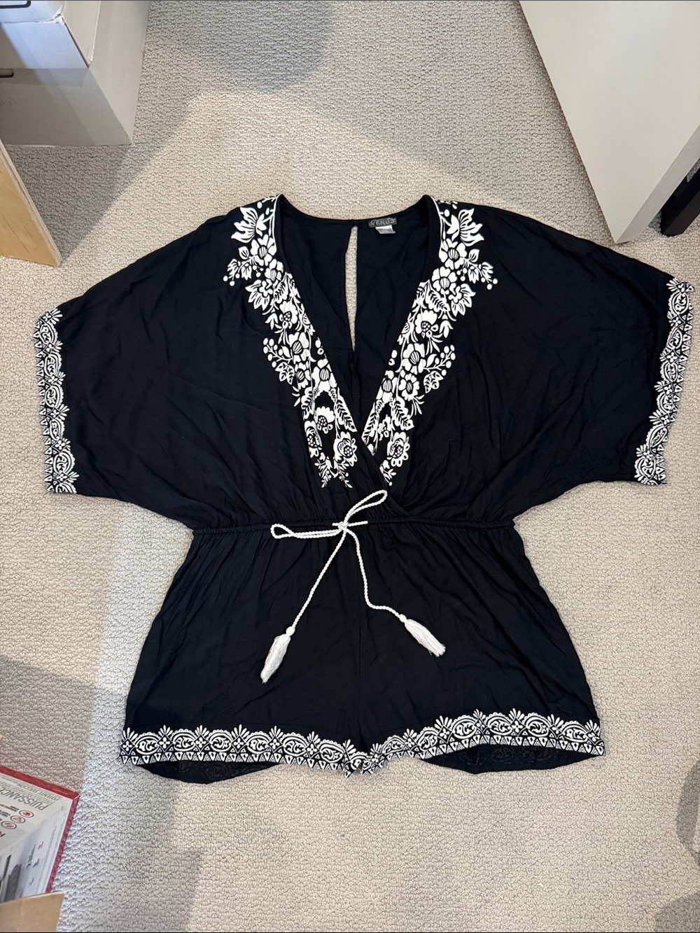 Venus Women’s Black Embroidered Tie-Waist Tunic Kimono Romper XL